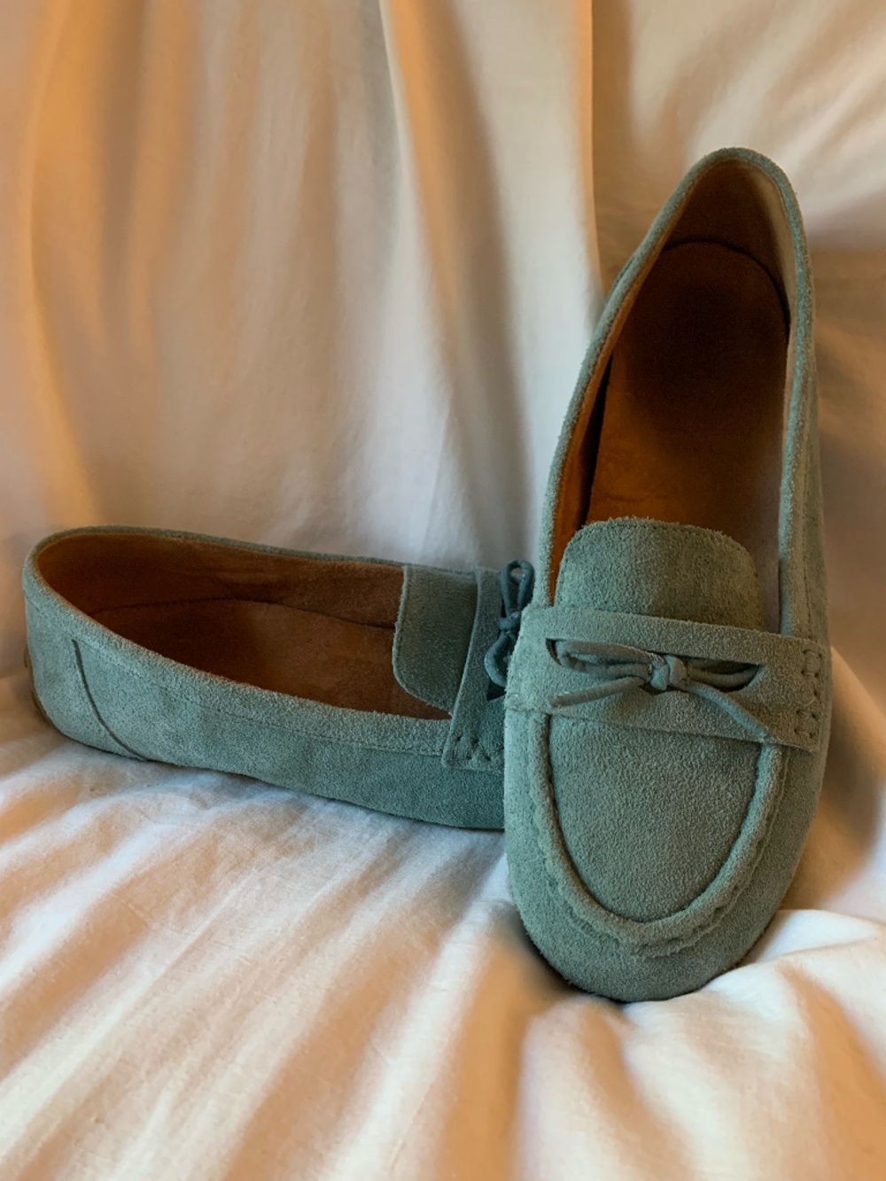 Vionic 'Taryn Driving Loafer' in bodega blue suede
